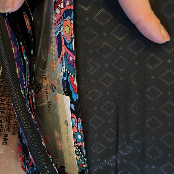 Vera Bradley wallet/wristlet - Picture 11 of 12